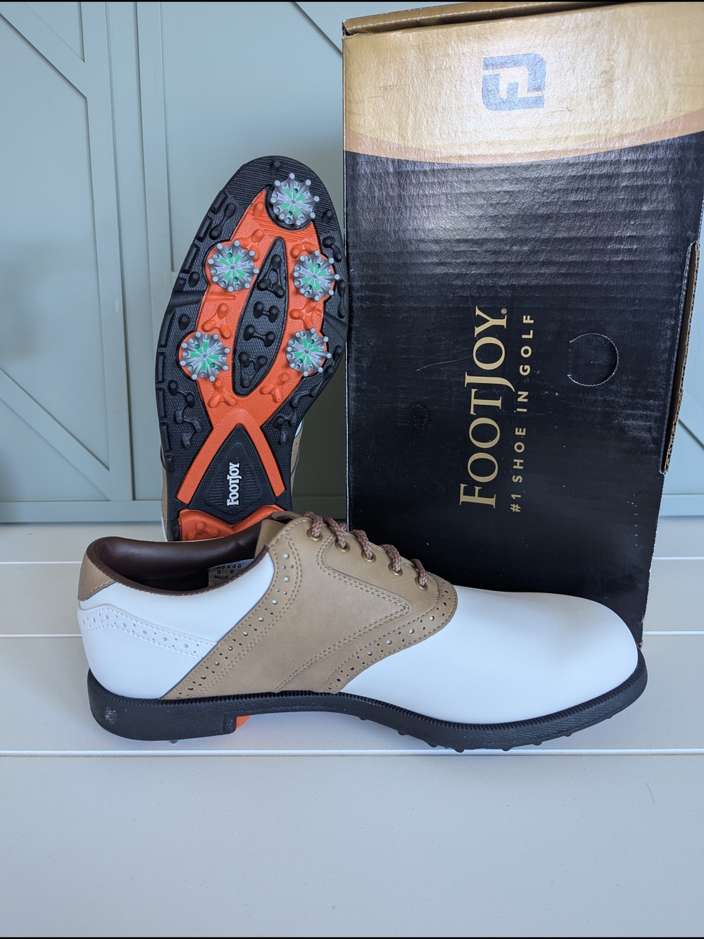 FootJoy Men’s Two-Tone White and Taupe Golf Shoes - Picture 2 of 9